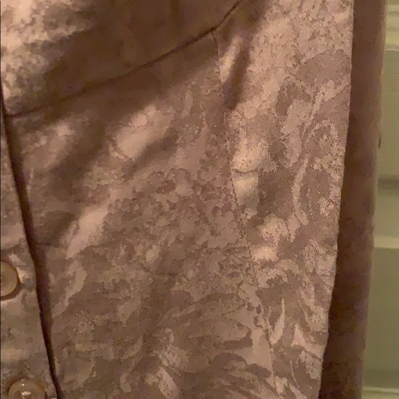 Tank - Picture 3 of 3